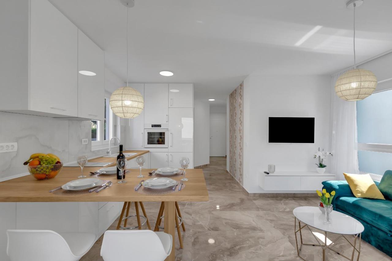 Apartment M&L Makarska Exterior photo